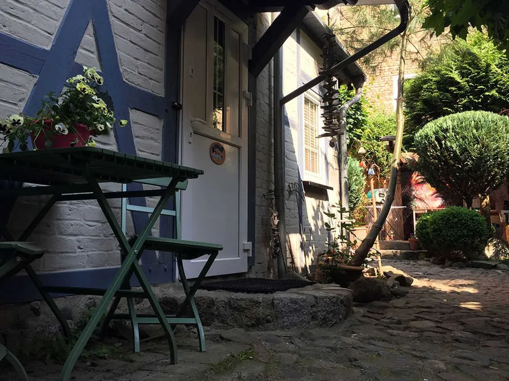 Das kleinste Ferienhaus Stralsunds im begrünten Innenhof